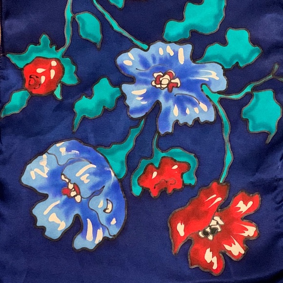 Vintage Accessories - 💗Vintage Canadian Hand Painted Silk Scarf